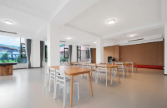 Changtai Huajian Xiyuan Hot Springs Resort