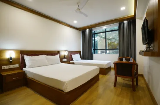 Astro Marine Hospitality Pvt Ltd Hoteles cerca de Manejo de la Marina