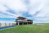 Floral Hotel·PRAIRIE HORIZON