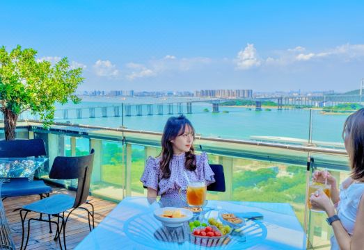 광저우 난사 펄 리버 델타 월드 트레이드 센터 타워