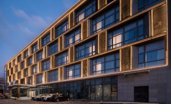 Yancheng Harbour Hotel