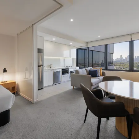 Oaks Melbourne Flemington Suites