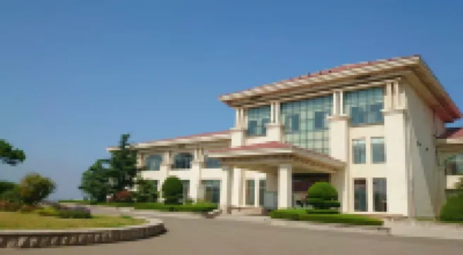 烟台東方海天高爾夫飯店 牟平附近的飯店