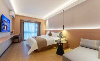 Lixiangwan Hotel (Shenzhen Futian Port Shawei Subway Station)