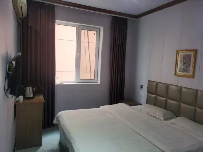 Xuyang Express Hotel Hotels near Shoushan Park