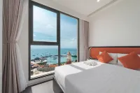 2 bedroom sea view & firework