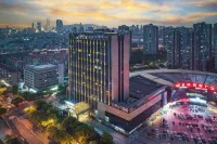 Chengji Hotel (Wuxi Sanyang Square Railway Station)