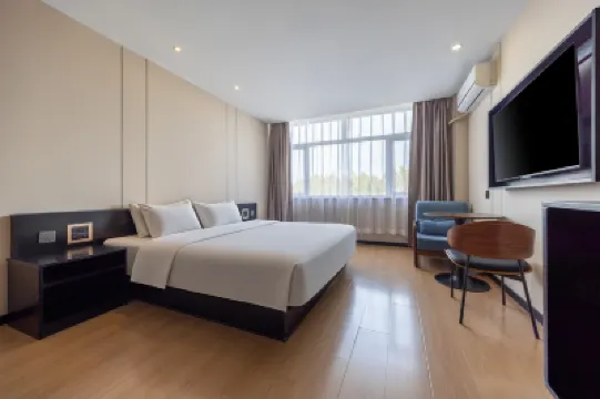 Elong Migao Fashion Hotel (Qingzhou Ancient City) Hotels in 