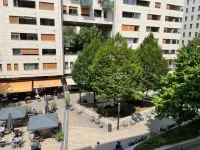 コルビン センター スイーツ 8区のホテル