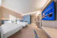 HanTing Hotel (Binhai Wuyue Plaza)