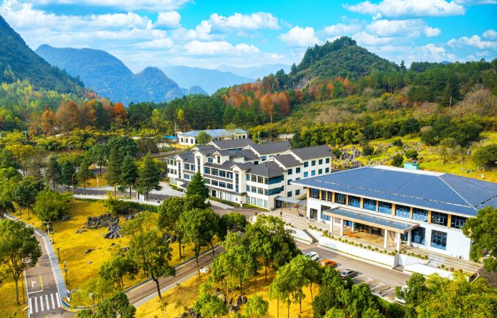 Jiulongshan Resort Hotel