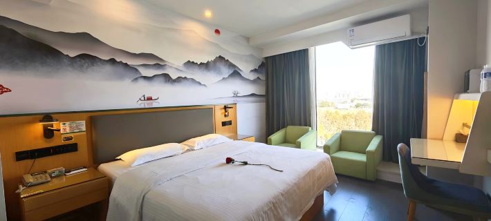Hanzhao Hotel (Feidong Yuzhou Plaza Guiwang Subway Station) Hotels in Feidong