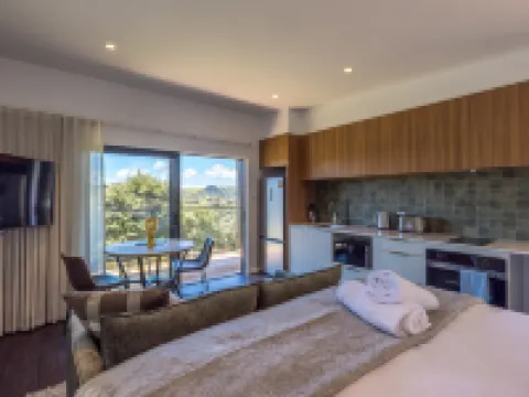 Hidden Valley Waiheke Hotels in Waiheke Island