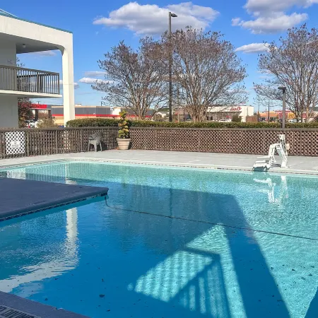 Studio 6 Suites Jacksonville, NC – Camp LeJeune
