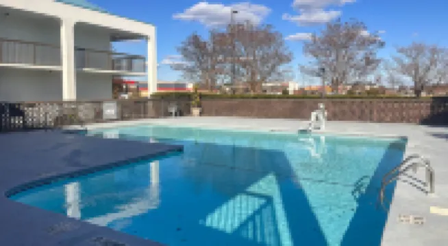 Studio 6 Suites Jacksonville, NC – Camp LeJeune