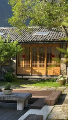 Governor's Mansion Courtyard•Centennial Old House• Vacation Homestay Hotels in 