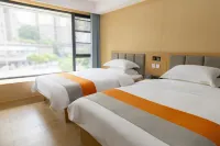 Tulip Hotel (Fengdu Ghost City Branch)