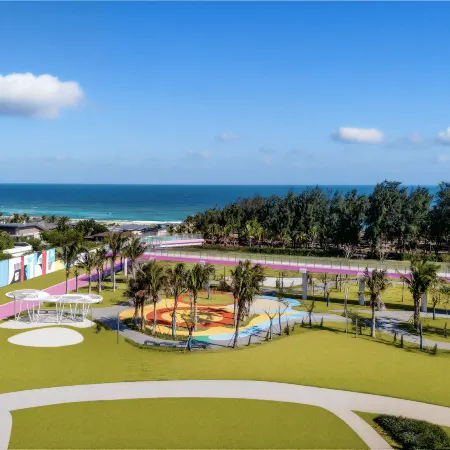 Floral Hotel · Yunshang Hotel (Lingshui Ocean Happy World)