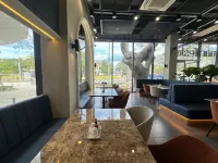 ibis Styles Subic Các khách sạn gần Trung tâm mua sắm Harbor Point