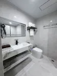 Haoting Apartment (Maoming High-Speed Railway Station)