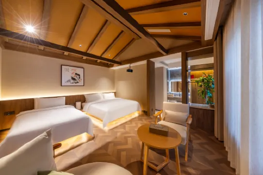 Yujingyao Hotel (Wuwei Pedestrian Street Temple of Literature Scenic Area)