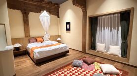 嶺國後裔唐卡藝術酒店