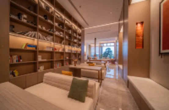 HAWTHORN BY WYNDHAM (GUANLAN LAKE SHOPING PARK SHOP) - parcheggio