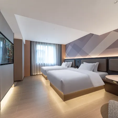 Mehood Ezzi Hotel