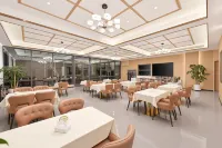 Millennium Pearl Hotel (Jinsha Langyue Plaza)