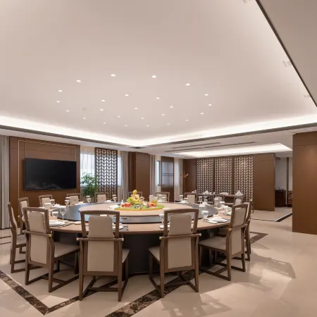 Global Hotel