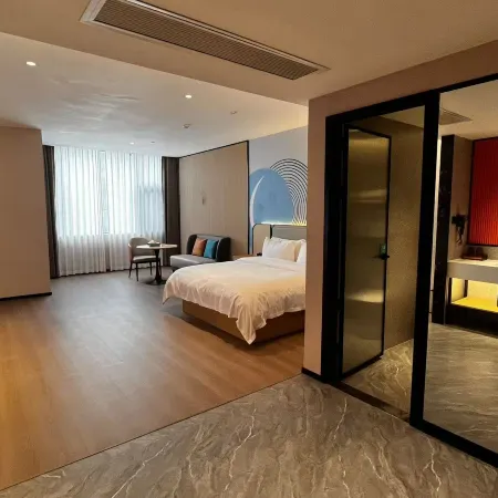 Urban Convenience Hotel