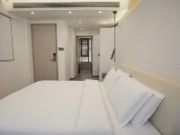 Four Seasons Art Homestay · FourSeasons (Zhujiajian Wugongzhi Pier Guanyin Faji)