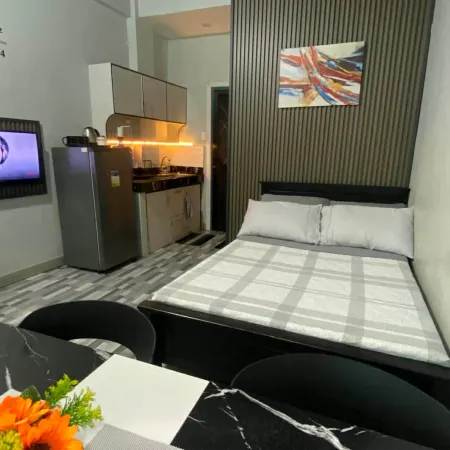 Amplayo Apartelle Studio Type Unit
