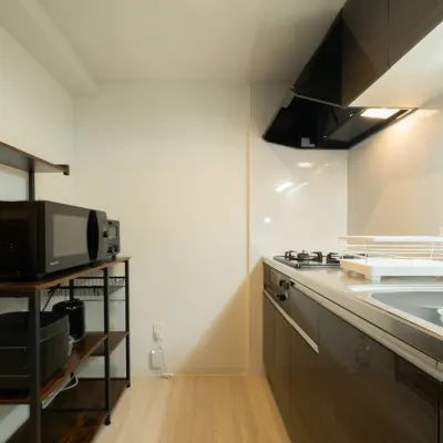 Craris 102 Hotel dekat Stasiun Hassamu