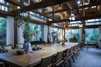 Sacred Mountain Retreat – Fanjingshan