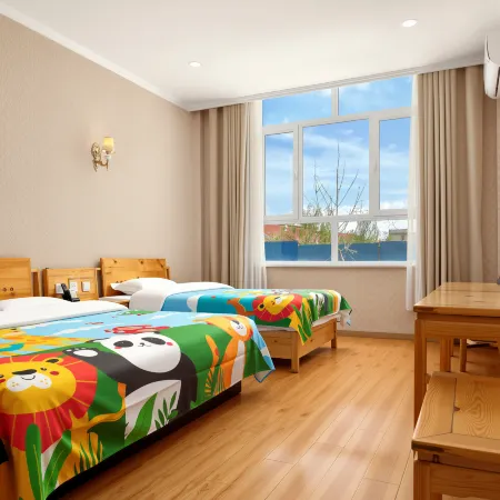 Caihong Tribe Hotel (Qicai Danxia Scenic Area)