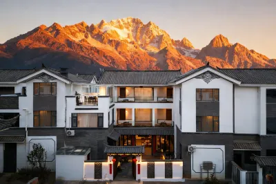 Dali Xiyu Mountain House Homestay (Xizhou Branch) Hotels in Cangshan Scenic Area