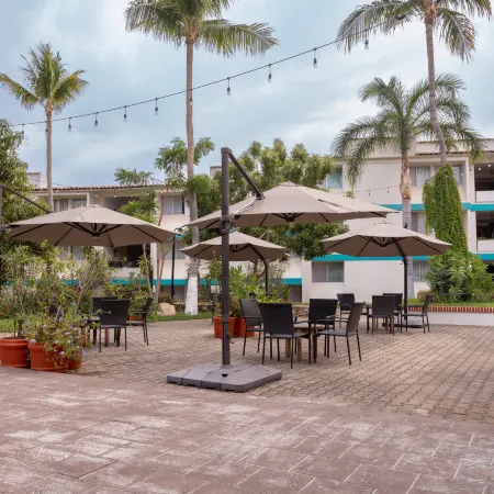 Hotel Suites Villasol