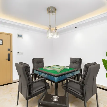 Yunshang Qingju Audio-Visual Hotel (Xingguo Hongmen Industrial Park)