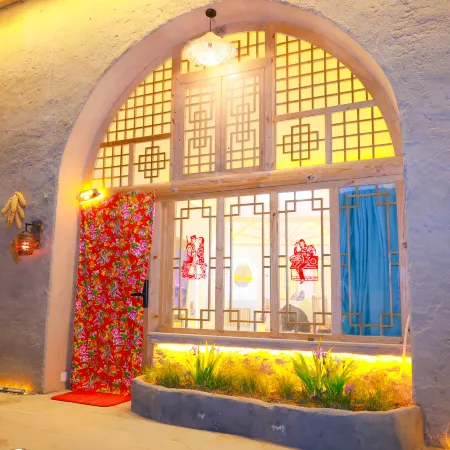 Old Yan'an Cave Dwelling Hotel