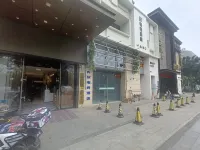 競放電競酒店（阜陽潁州萬達廣場店）