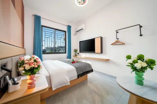 Xinronghua Hotel (Qinzhou No.1 People's Hospital Branch) - Auberges