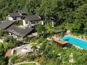 Xunmiri Qinin Villa