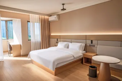 Guishu · E-sports Audio-Visual Apartment Hotels in Baodi Hot Spring Resort