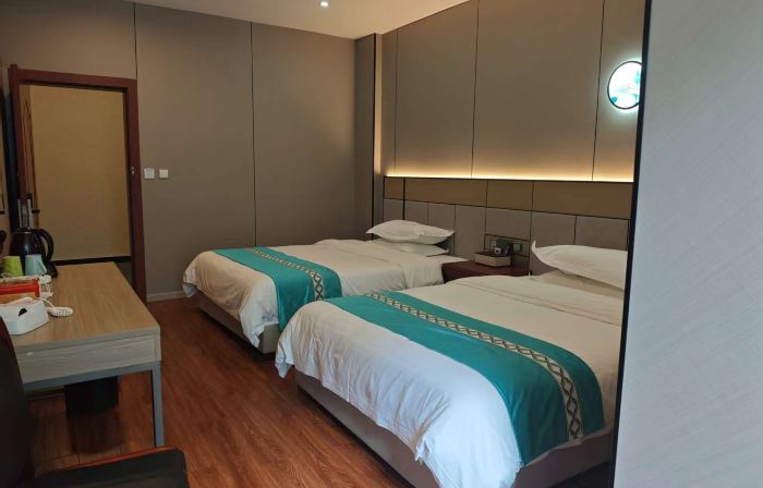 Asbestos Jiayi Hotel