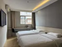 Home Inn · Yunshang Siji Shangpin Hotel (Kunming Daguan Park Yunda Hospital Branch) - acceptant les animaux