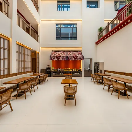 Cuoyu Hotel
