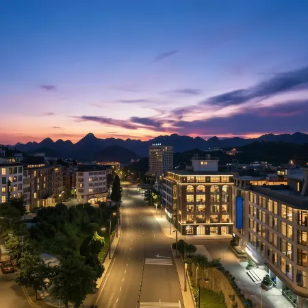 E Shang Grand Hotel (Huangguoshu Waterfall)