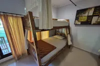 Bintang Hostel and Homestay - พร้อมอาหารเช้า