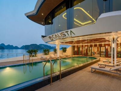 Calista Cruise - A Ha Long Bay Spectacle